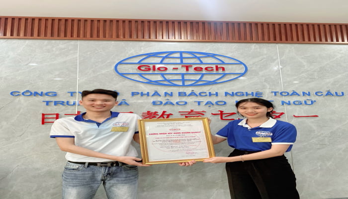 Glo-Tech Vinh dự đón chứng nhận xếp hạng doanh nghiệp 5 sao từ Hiệp hội XKLĐ Việt Nam (VAMAS) 